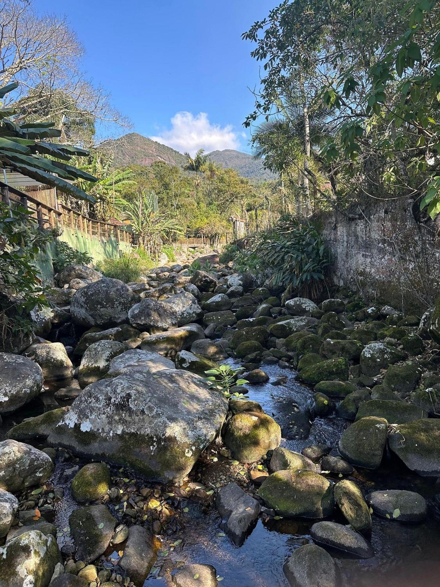 ホテル Chacara Comary Teresópolis エクステリア 写真